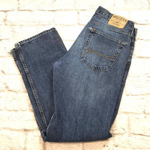 Hollister men's Classic Straight Jeans 32